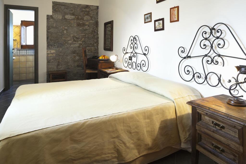 Agriturismo Terrenia Villa Trappitello Luaran gambar