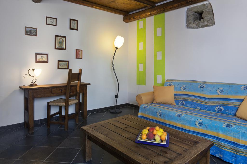 Agriturismo Terrenia Villa Trappitello Luaran gambar