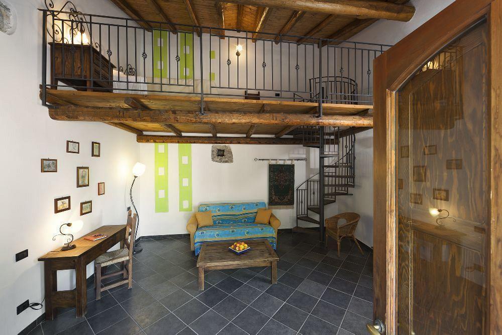 Agriturismo Terrenia Villa Trappitello Luaran gambar