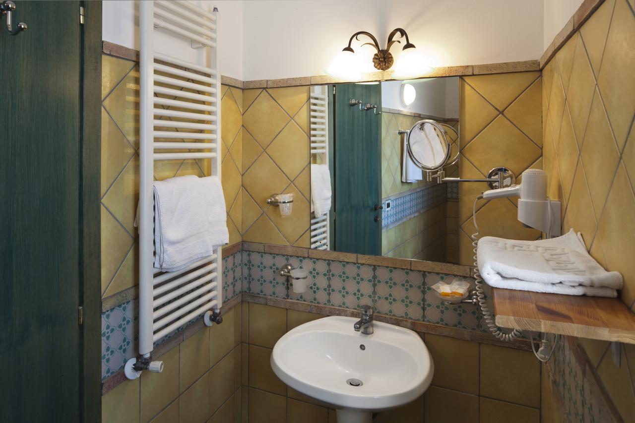 Agriturismo Terrenia Villa Trappitello Luaran gambar