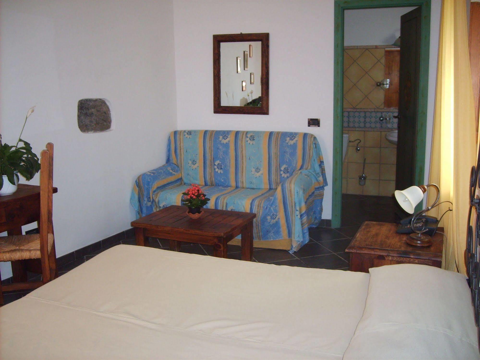 Agriturismo Terrenia Villa Trappitello Luaran gambar